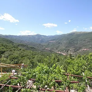 https://agriturismo-nonni-devia.hotelitalianriviera.com